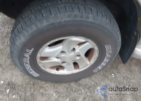 2004 Toyota Sequoia Sr5 V8 from USA, damaged, VIN 5TDBT44AX4S227628